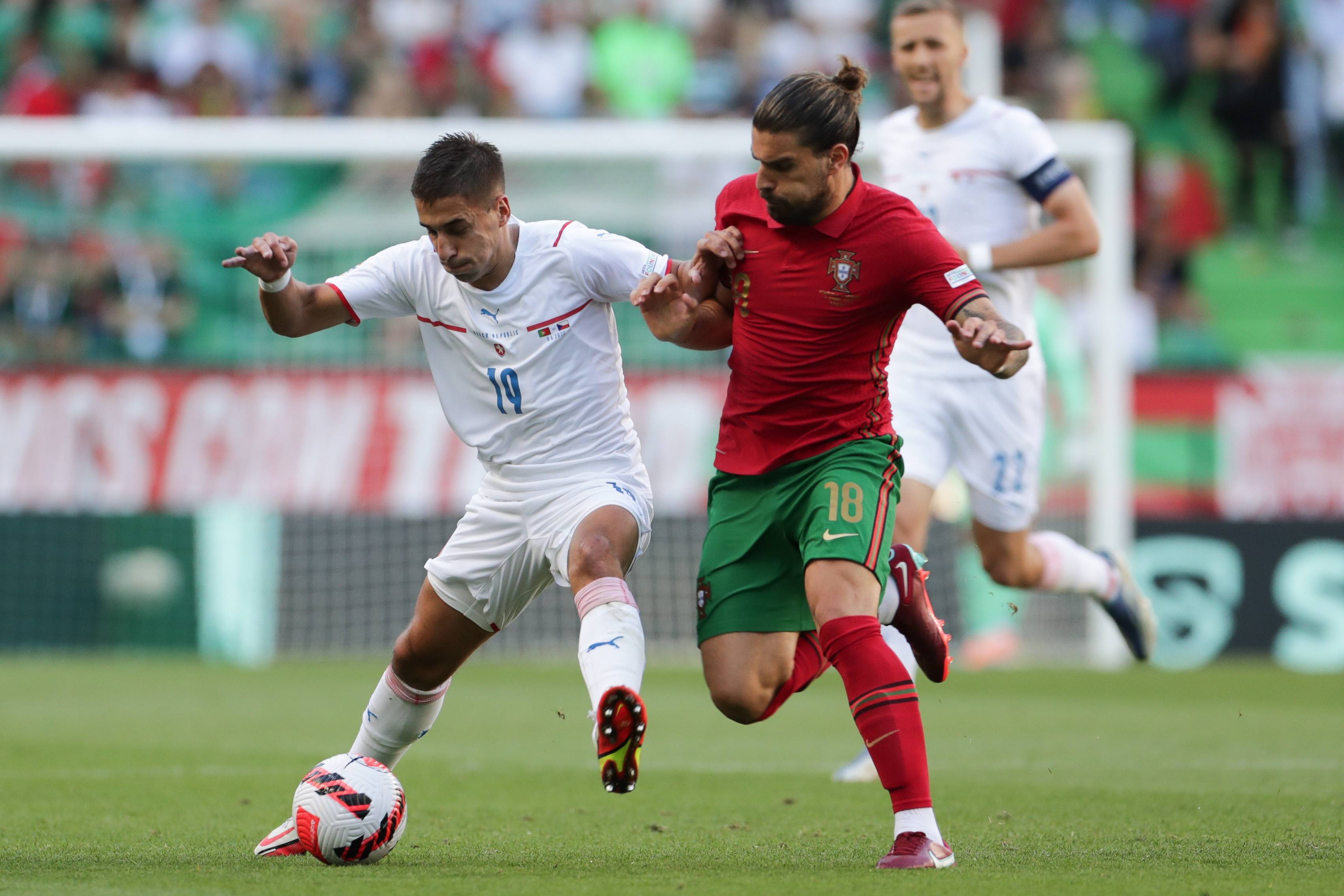 欧国联战局激烈:乌克兰胜利目标捷克 欧国联战局激烈:乌克兰胜利目标捷克