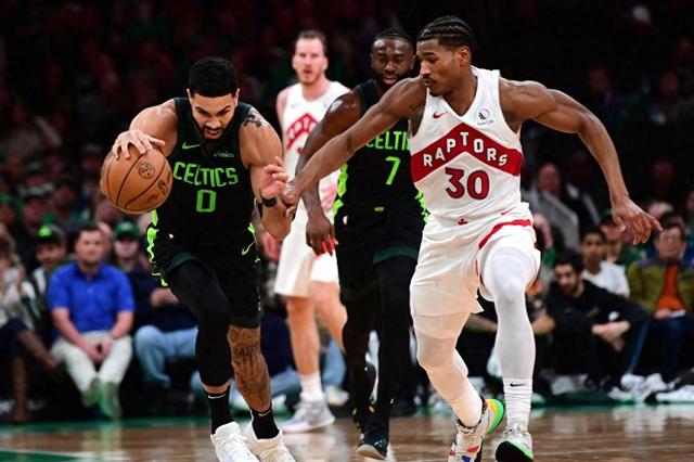 篮网主场告捷,继续领跑东部 篮网主场告捷,继续领跑东部