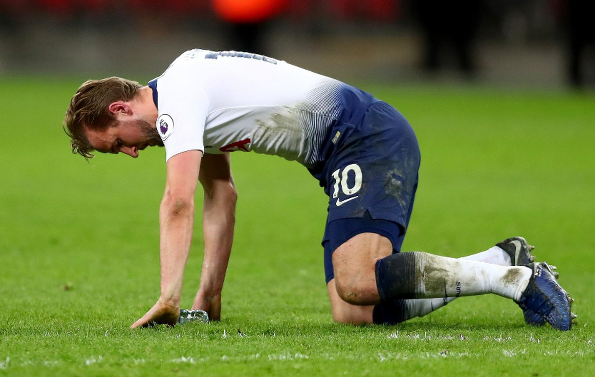 热刺客场击败对手,凯恩攻破僵局 热刺客场击败对手,凯恩攻破僵局