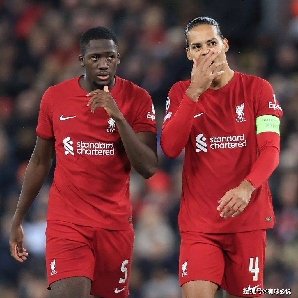 利物浦官方宣布续约后卫范迪克,球队稳定性提升 利物浦官方宣布续约后卫范迪克,球队稳定性提升