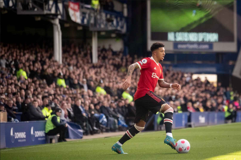 埃弗顿客场惊险取胜,保住前进势头 埃弗顿客场惊险取胜,保住前进势头