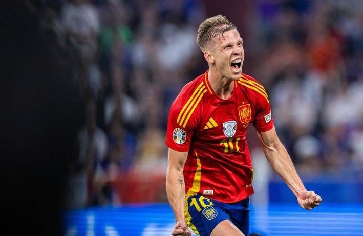 士气低落!AC米兰需努力提升实力 士气低落!AC米兰需努力提升实力