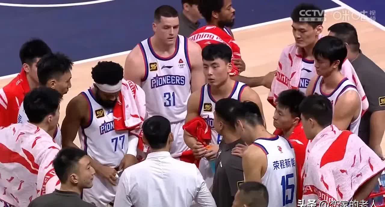 天津队客场击败对手,实现三连胜 天津队客场击败对手,实现三连胜