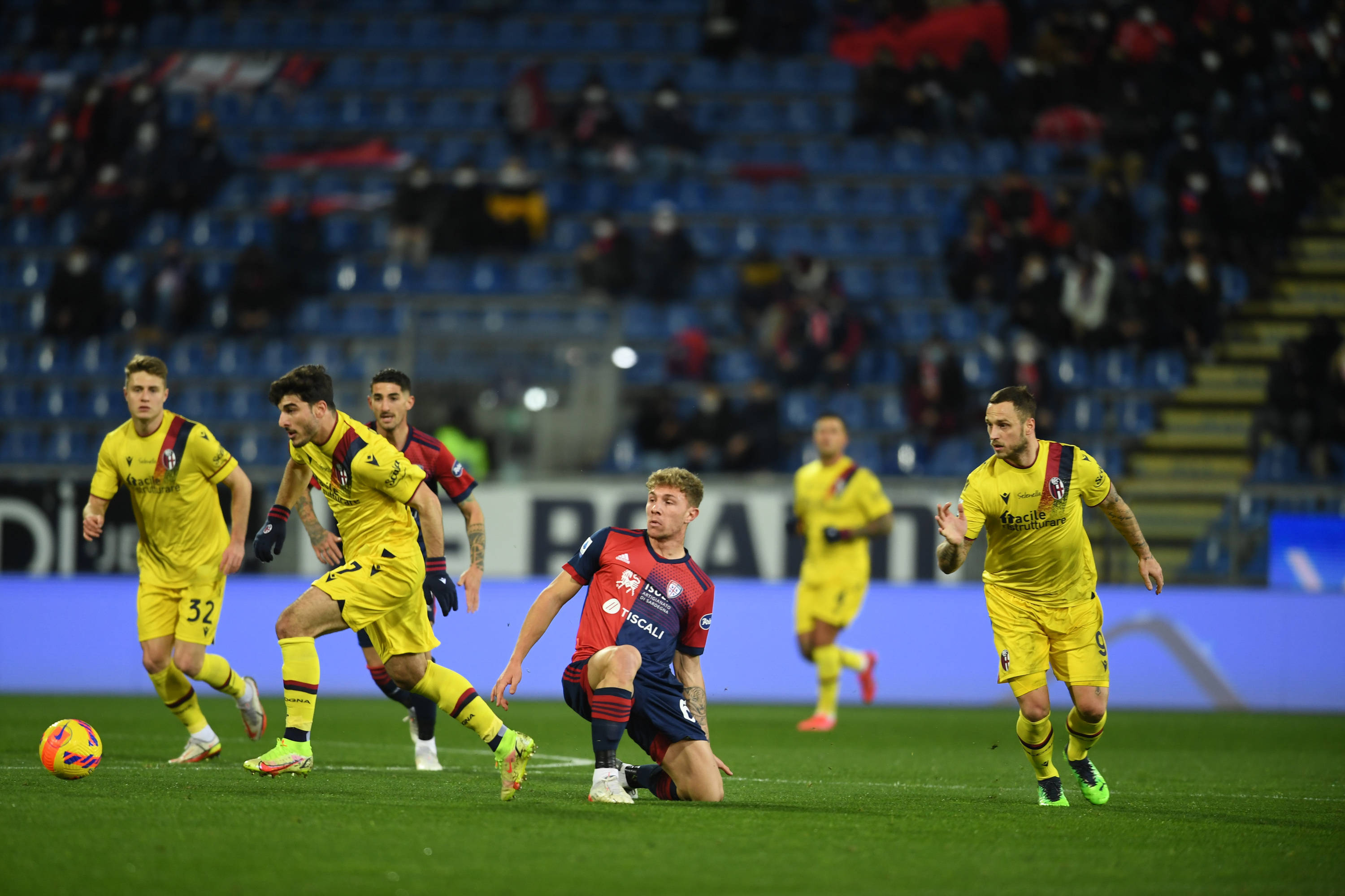 罗马惊险逆转,客场击败佛罗伦萨 罗马惊险逆转,客场击败佛罗伦萨