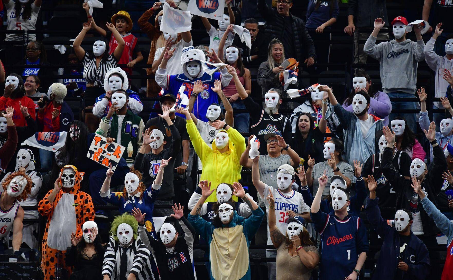 NBA全明星周末开幕,球迷热情参与各项活动 NBA全明星周末开幕,球迷热情参与各项活动