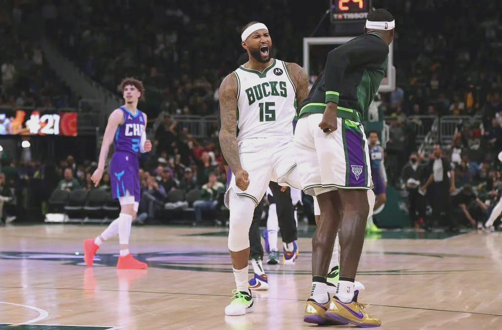 雄鹿主场擒开拓者,安特托昆博干净整洁率队取胜 雄鹿主场擒开拓者,安特托昆博干净整洁率队取胜