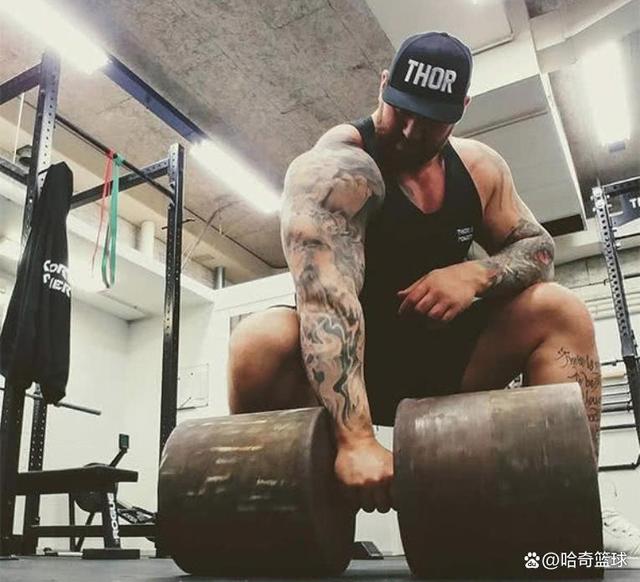 冰岛选手喜获拳击全能冠军 冰岛选手喜获拳击全能冠军