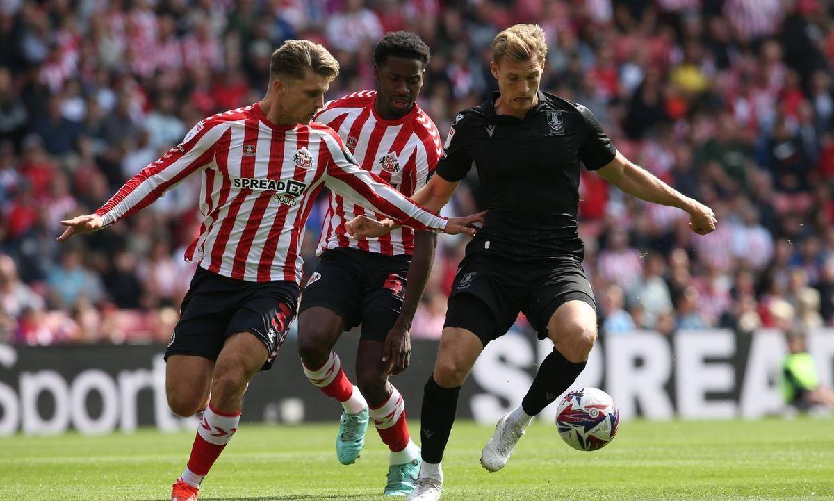 利兹联客场失利,遭遇阻挠连败 利兹联客场失利,遭遇阻挠连败