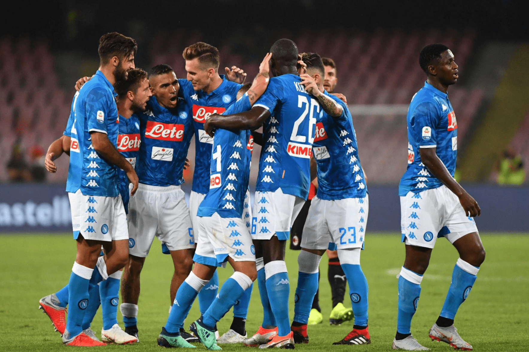 佩斯卡拉vsAC米兰:豪门对决 佩斯卡拉vsAC米兰:豪门对决