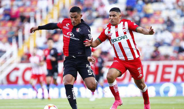 诺里奇客场三分入囊,保级压力有所缓解 诺里奇客场三分入囊,保级压力有所缓解