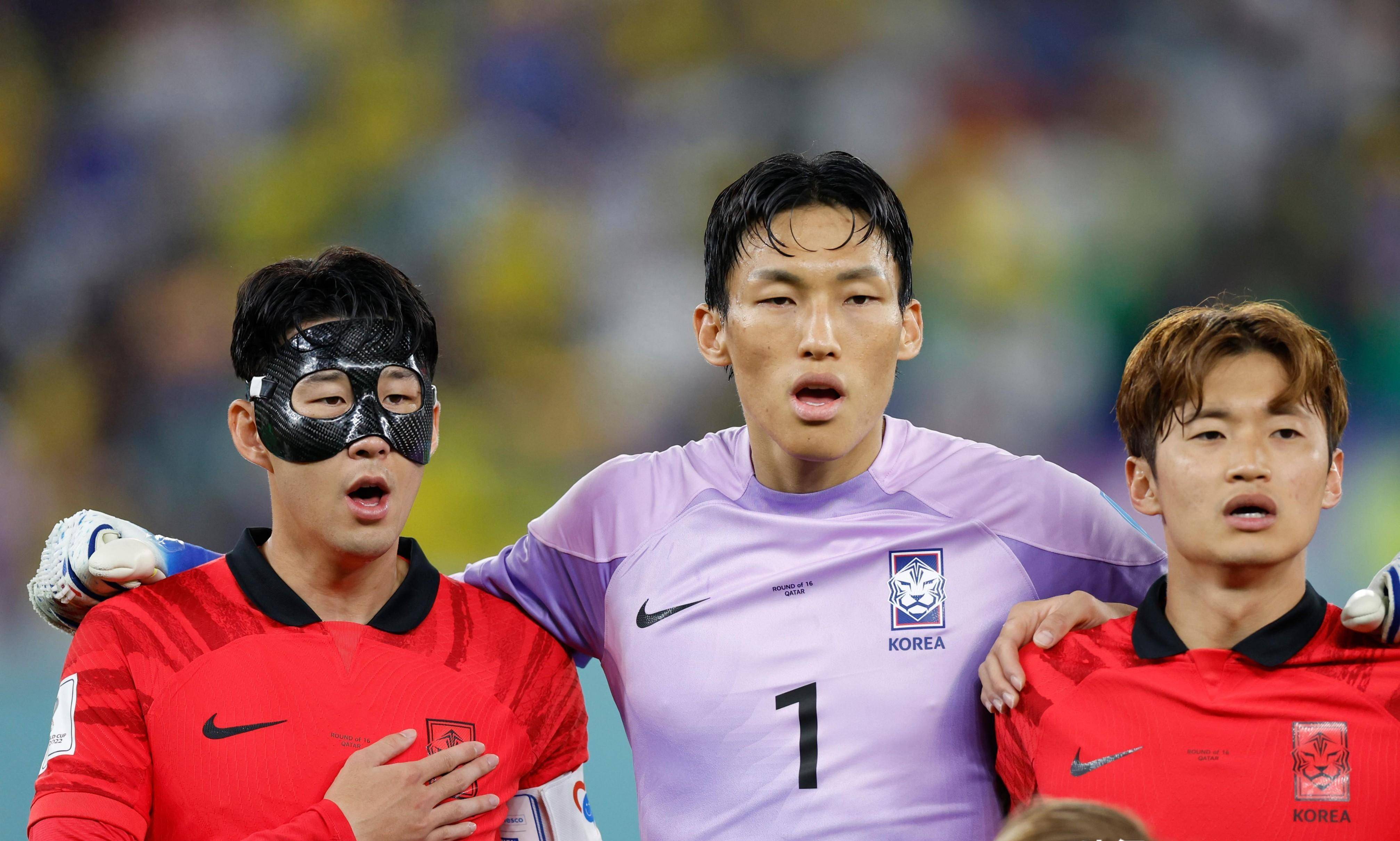 亚洲足坛豪强争霸,胜负难定谁能笑到最后? 亚洲足坛豪强争霸,胜负难定谁能笑到最后?