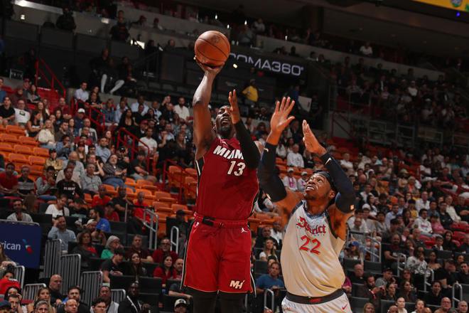 热火击败魔术,巴姆阿德巴约大脚指挥如意 热火击败魔术,巴姆阿德巴约大脚指挥如意