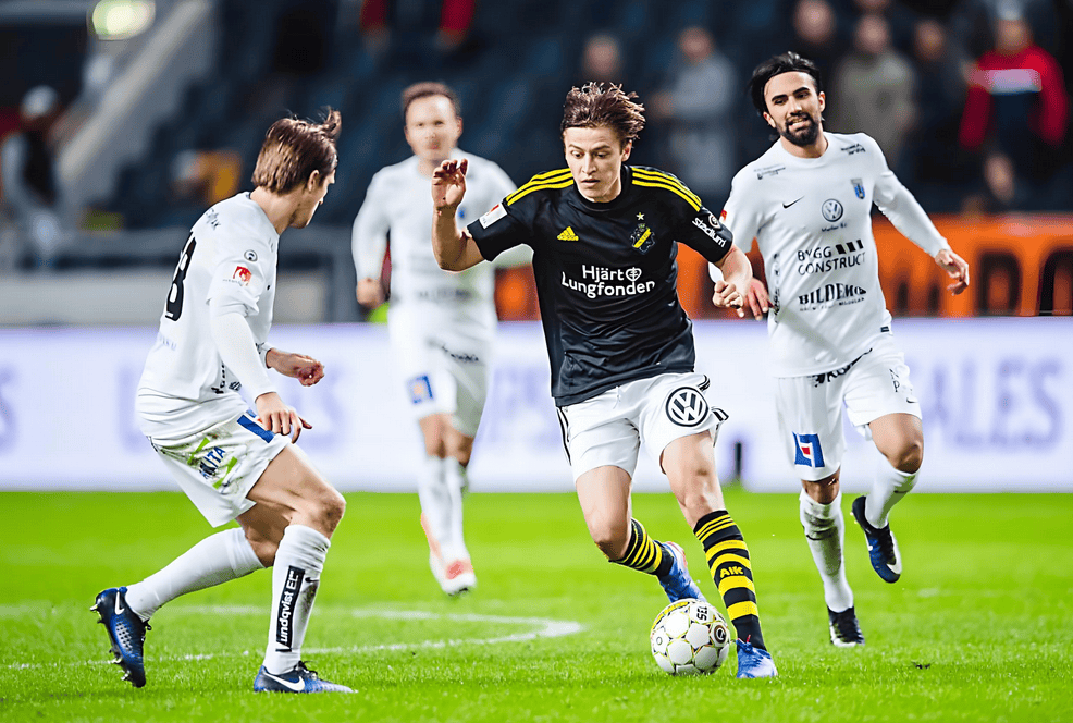 瑞典选手在比赛中实力碾压对手夺冠 瑞典选手在比赛中实力碾压对手夺冠