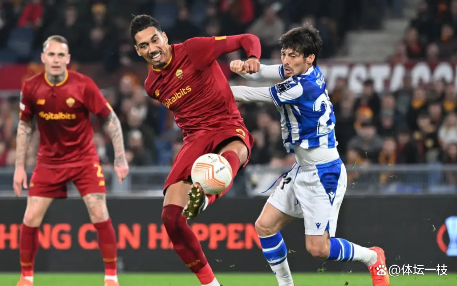 阿森纳遭遇不利,小组出线压力加大 阿森纳遭遇不利,小组出线压力加大