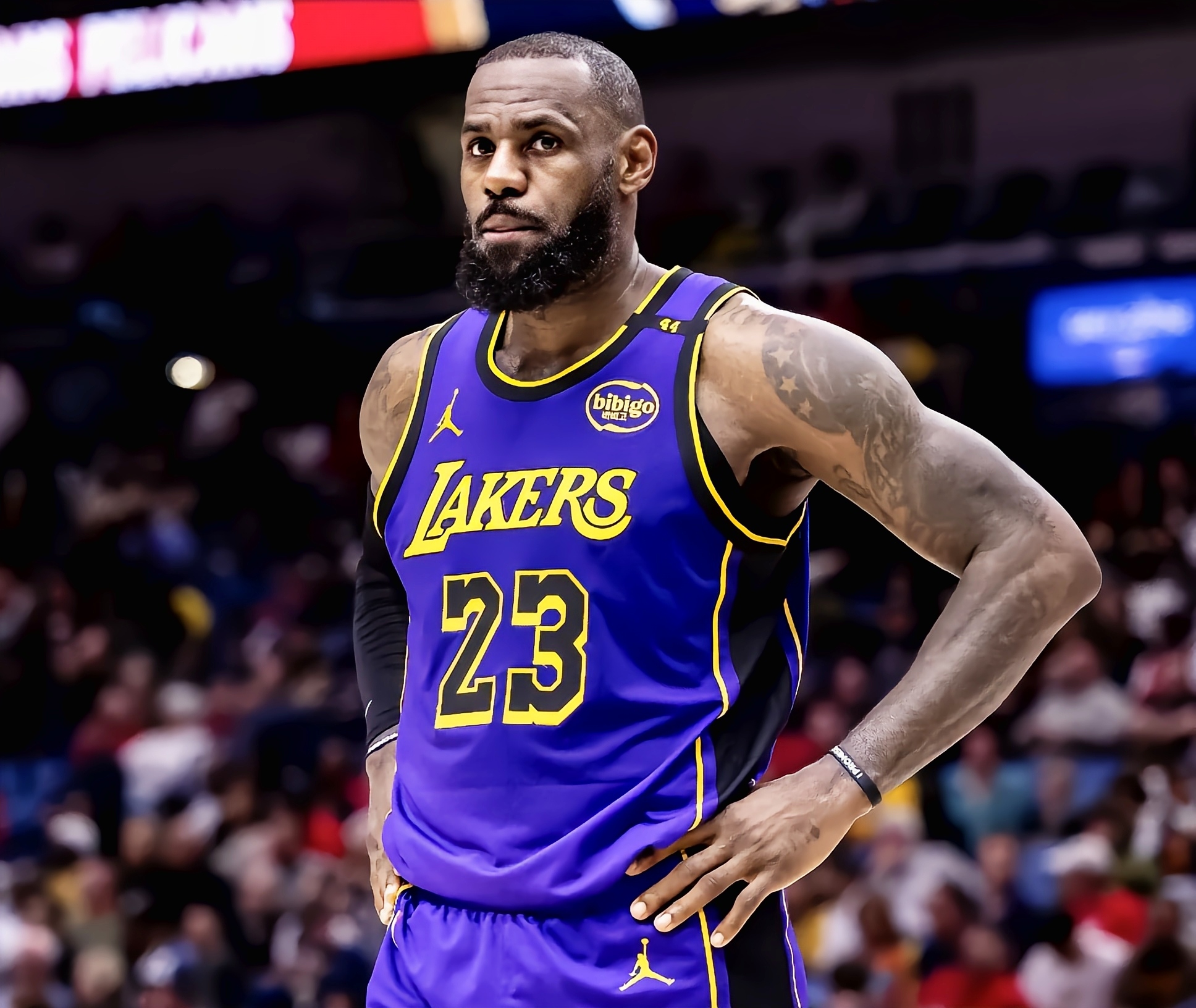 爵士再度击败湖人,米切尔39分砍下全场最高 爵士再度击败湖人,米切尔39分砍下全场最高