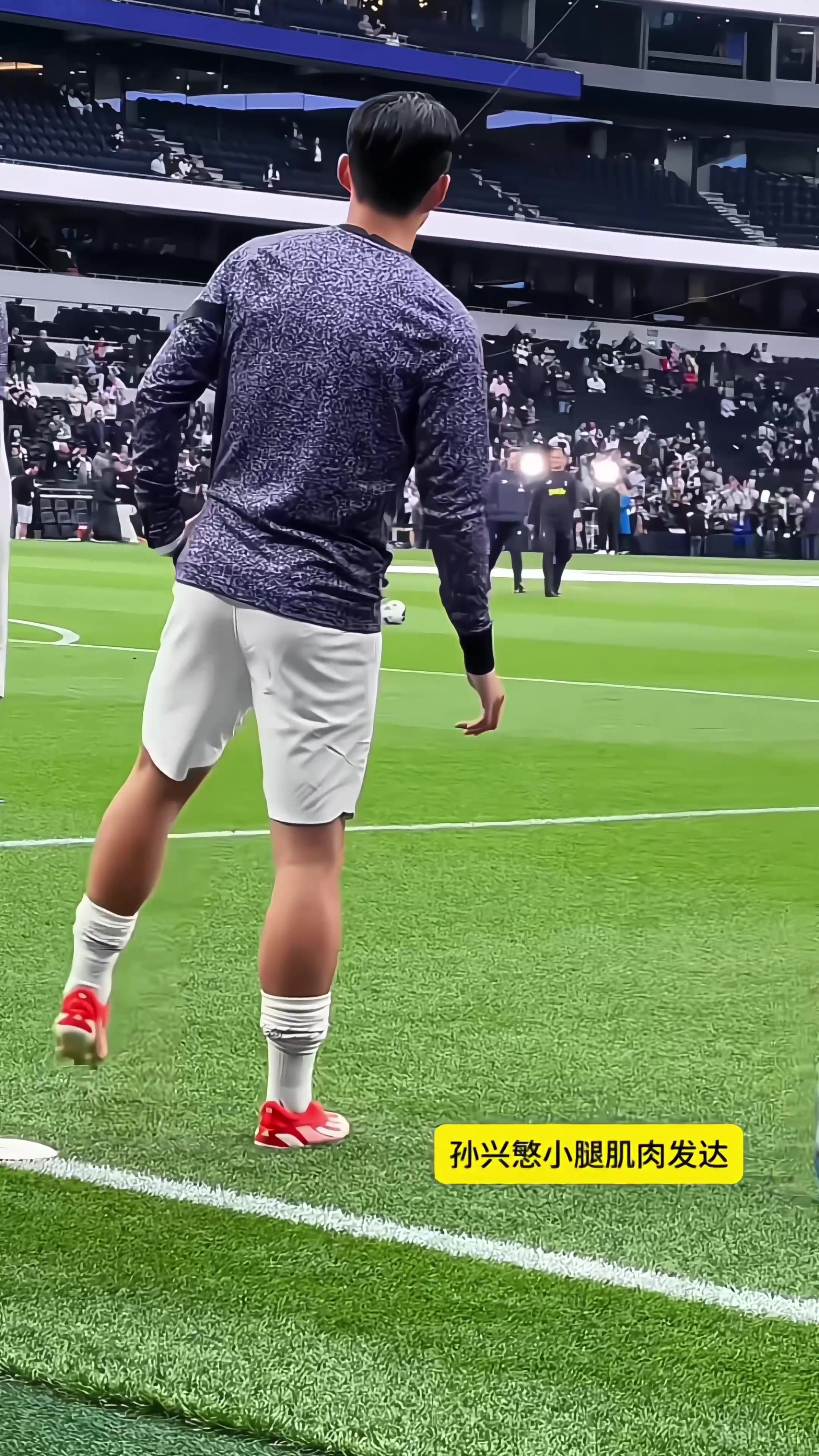 热刺实现反超，凯恩再破球网