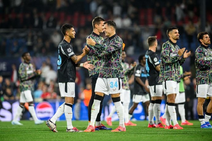 沃尔夫斯堡客场不敌对手,遗憾失分 沃尔夫斯堡客场不敌对手,遗憾失分