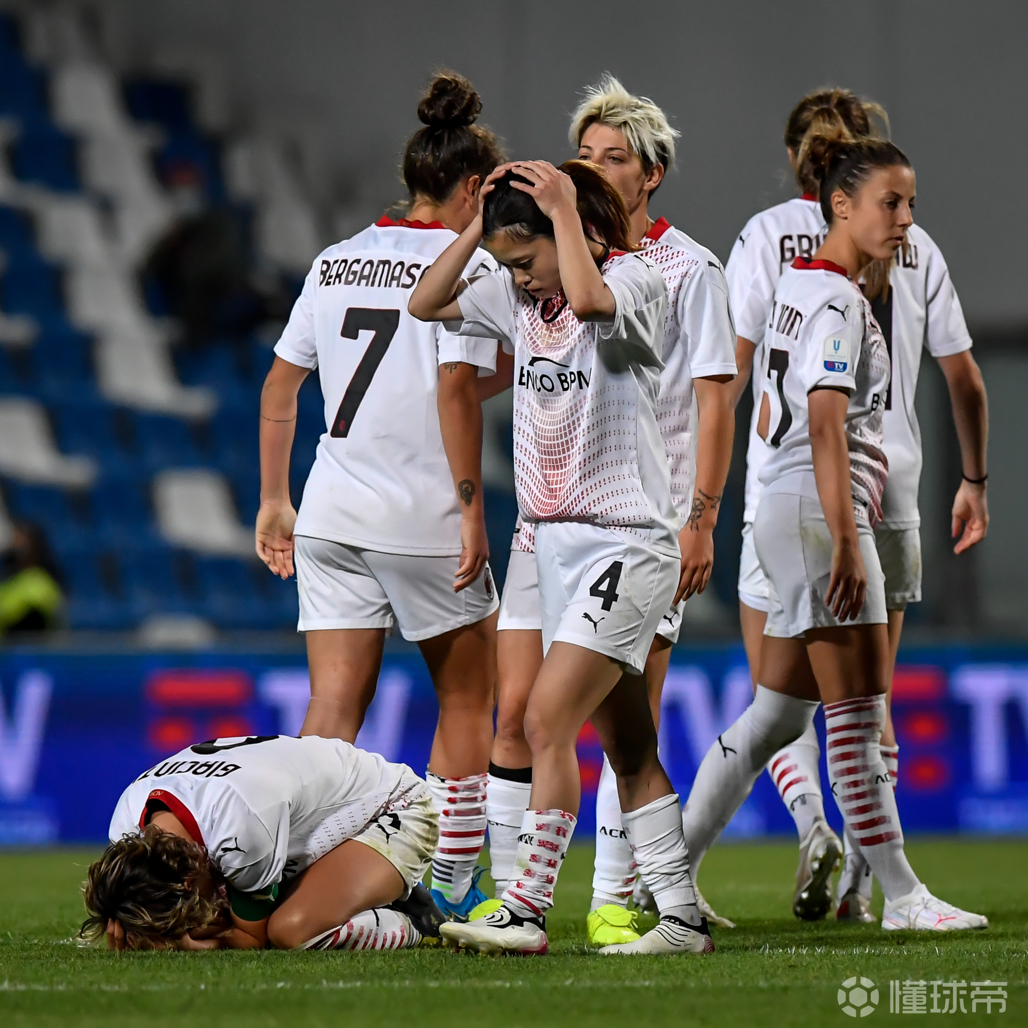 令人振奋!意大利女足力压哥伦比亚队 令人振奋!意大利女足力压哥伦比亚队