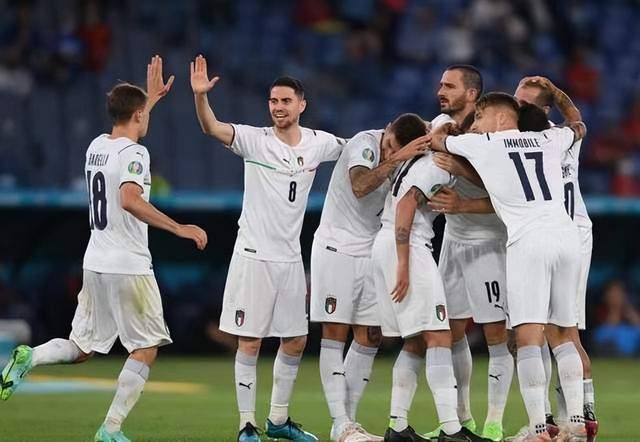 欧预赛:法国4-2胜北马其顿,主场取胜 欧预赛:法国4-2胜北马其顿,主场取胜