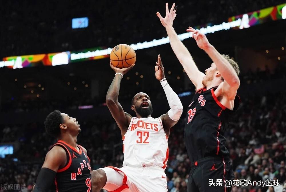 超级巨星受伤球队寻找替补,备战艰难 超级巨星受伤球队寻找替补,备战艰难