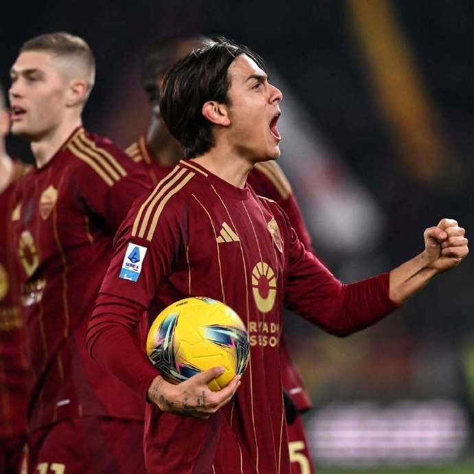 罗马前场拼抢不足,球队遭遇失利危机 罗马前场拼抢不足,球队遭遇失利危机