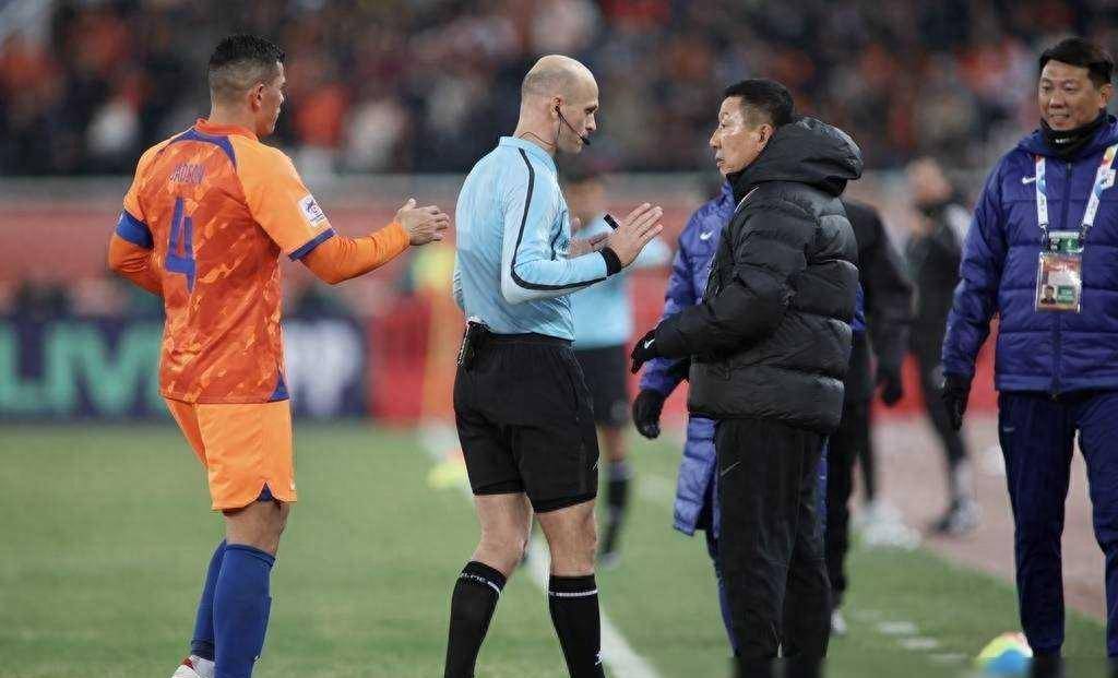 队内纷争不断,教练如何平衡内部关系? 队内纷争不断,教练如何平衡内部关系?