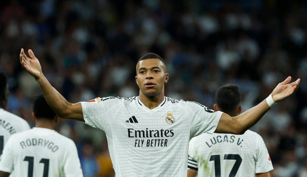 皇马客场惨败,晋级前途一片黑暗 皇马客场惨败,晋级前途一片黑暗