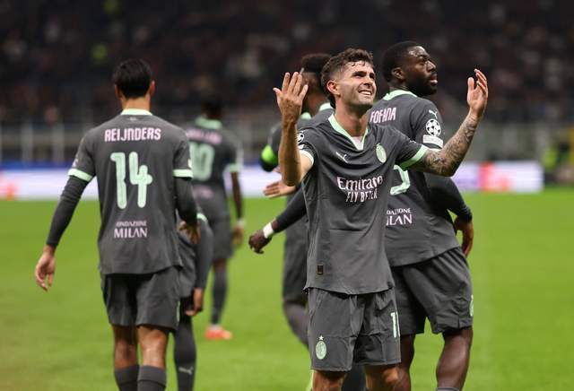 战神球员再次展现出色状态力挫对手 战神球员再次展现出色状态力挫对手