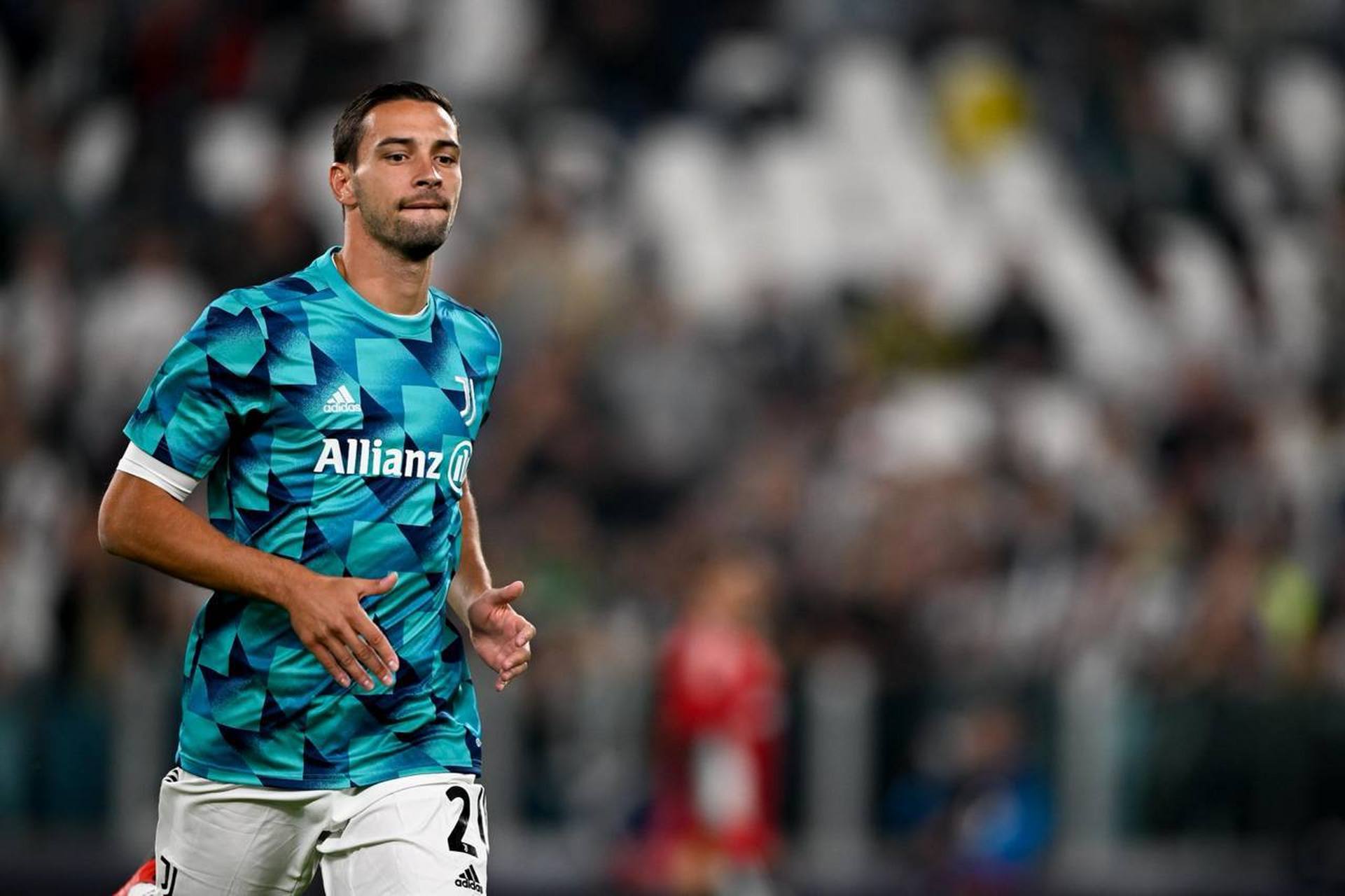 新特拉莫队员将在法国联赛中全力以赴 新特拉莫队员将在法国联赛中全力以赴