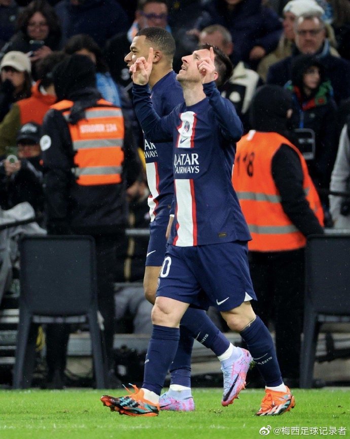 巴黎圣日耳曼连胜亚特兰大,梅西制造两球助攻 巴黎圣日耳曼连胜亚特兰大,梅西制造两球助攻