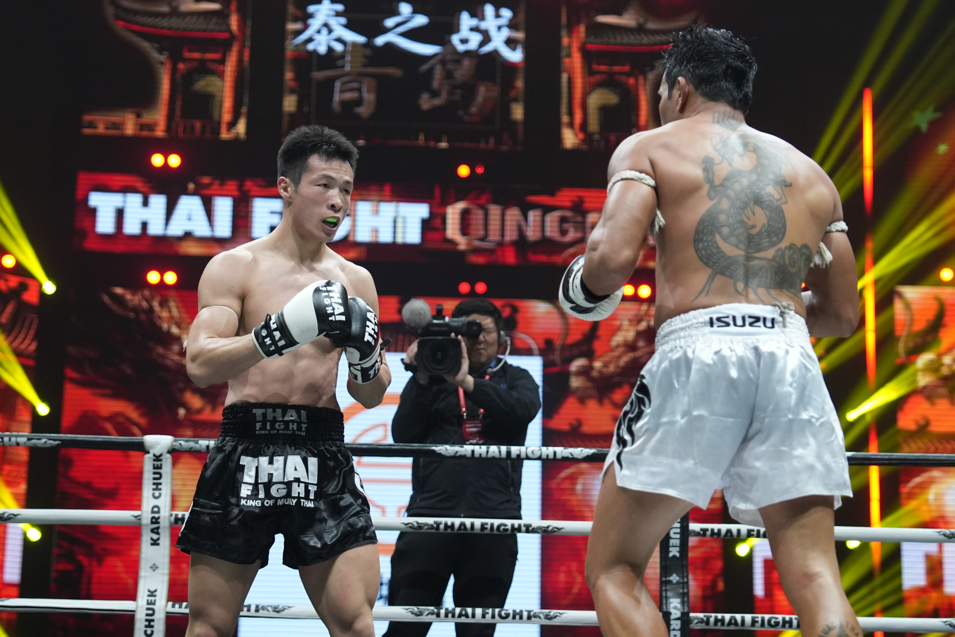 泰国球队火力全开,轻松晋级赛事下一轮 泰国球队火力全开,轻松晋级赛事下一轮