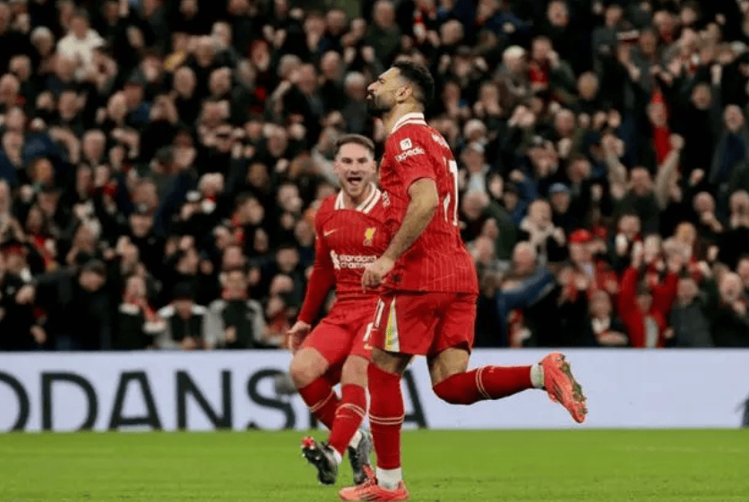 热刺主场大胜沃特福德,追赶榜首 热刺主场大胜沃特福德,追赶榜首