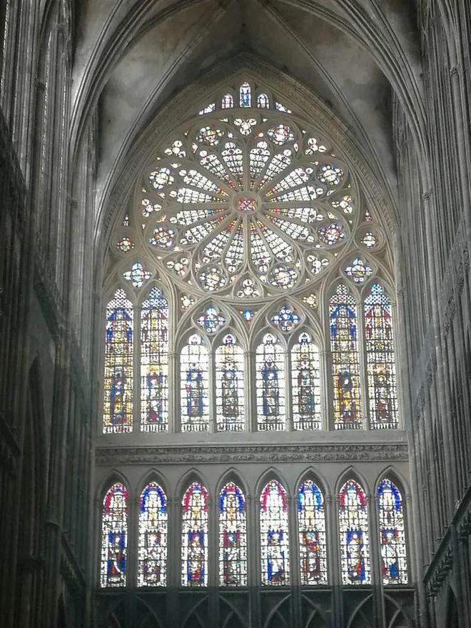 圣埃蒂安1-2不敌梅斯,痛失胜机 圣埃蒂安1-2不敌梅斯,痛失胜机