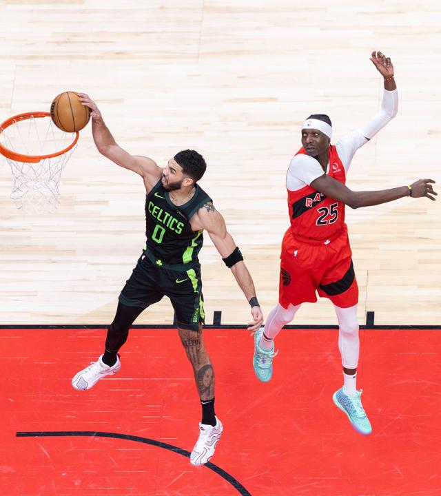 猛龙零封对手,顺利晋级季后赛半决赛 猛龙零封对手,顺利晋级季后赛半决赛