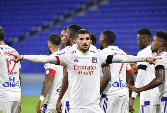 诺瓦拉主场不敌尼斯,保级望焦 诺瓦拉主场不敌尼斯,保级望焦