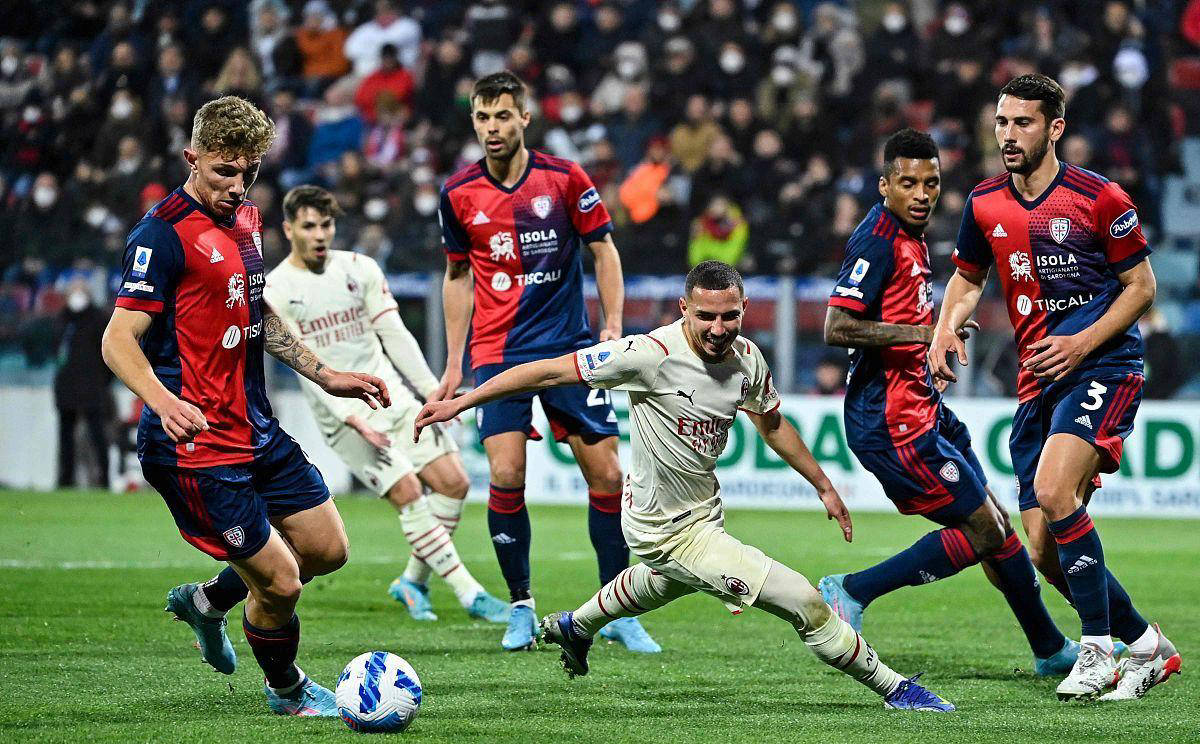 尤文图斯客场不敌里昂,欧冠出线形势堪忧 尤文图斯客场不敌里昂,欧冠出线形势堪忧