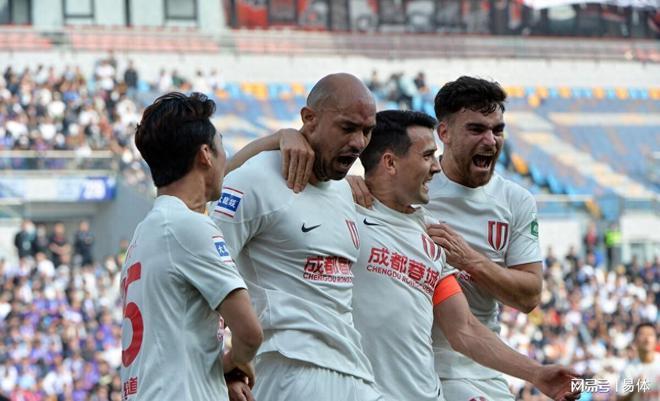 天津队在主场完胜陕西,豪取赛季第三胜 天津队在主场完胜陕西,豪取赛季第三胜
