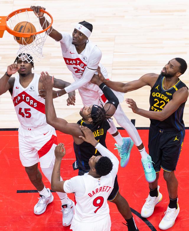 猛龙主场负于公牛,失去四连胜 猛龙主场负于公牛,失去四连胜