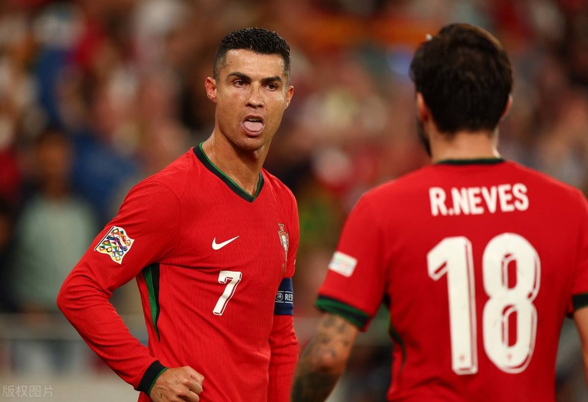 葡萄牙国家队再次绝杀,携手晋级四强! 葡萄牙国家队再次绝杀,携手晋级四强!