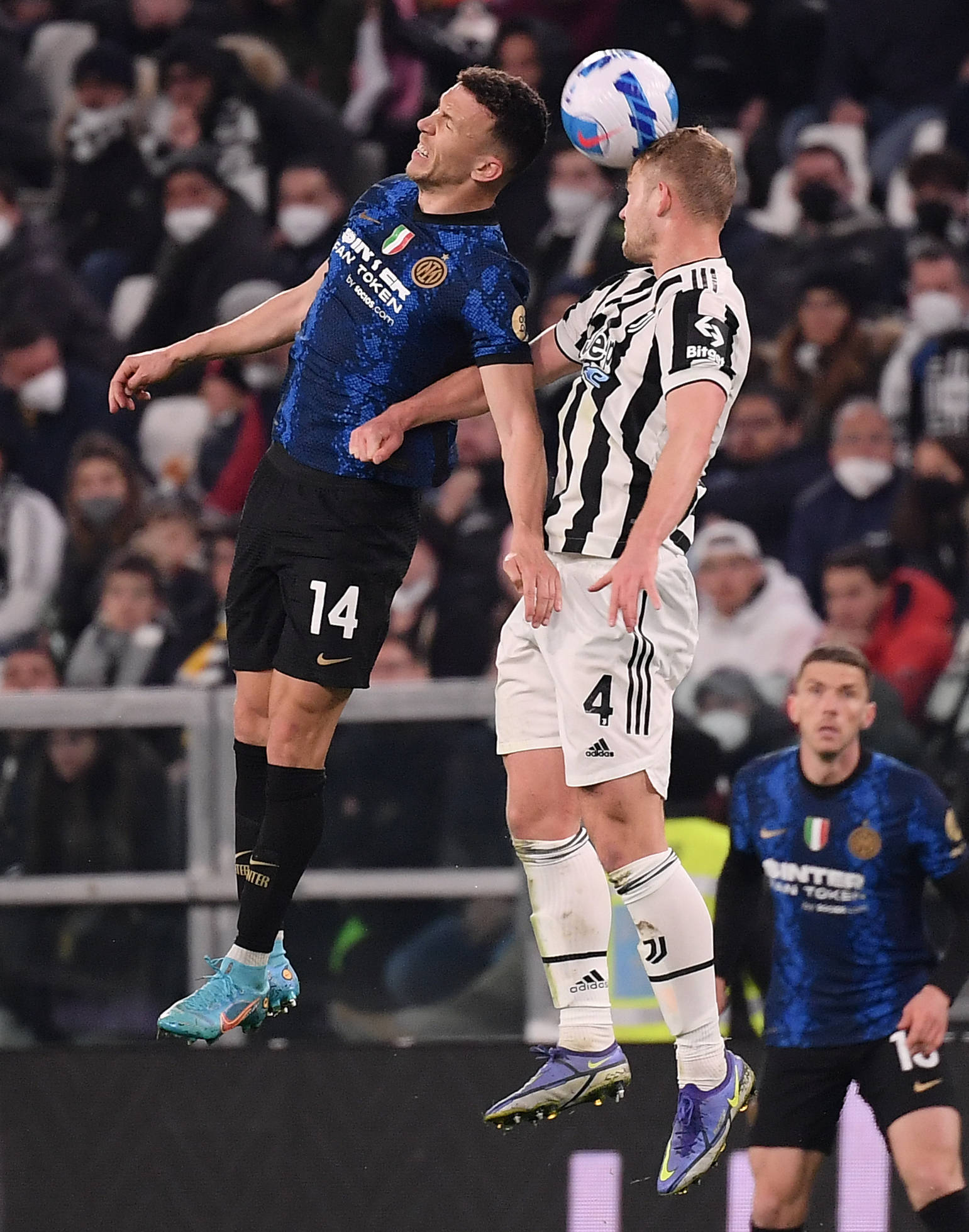 意大利足坛:尤文图斯客场不敌AC米兰,失分 意大利足坛:尤文图斯客场不敌AC米兰,失分