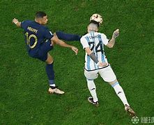 克坦诺希争抢双方,为晋级努力 克坦诺希争抢双方,为晋级努力