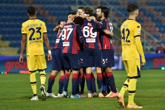 意甲劲旅互掐,谁能笑到最后? 意甲劲旅互掐,谁能笑到最后?