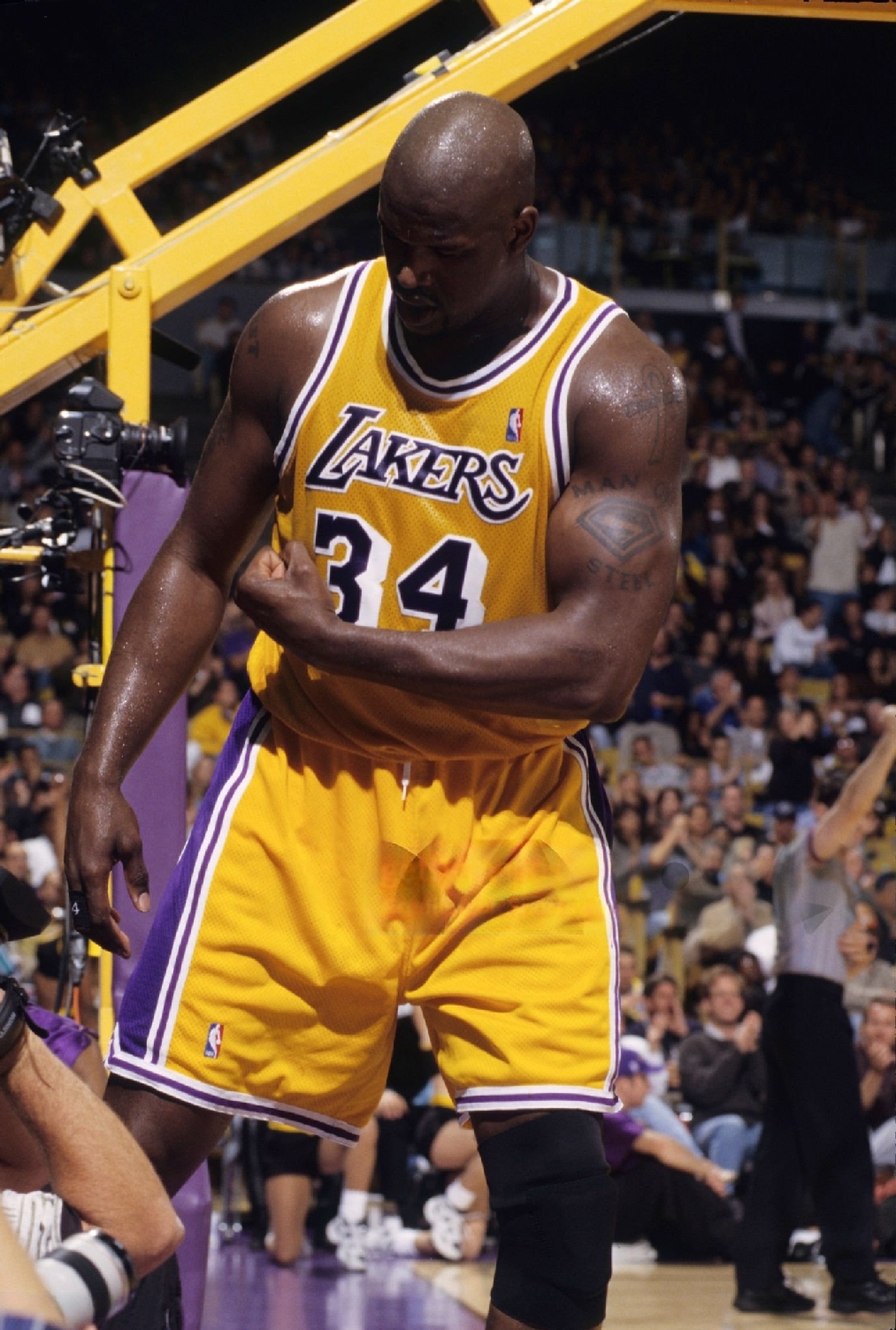 NBA球员为全球公益事业贡献自己的一份力量 NBA球员为全球公益事业贡献自己的一份力量