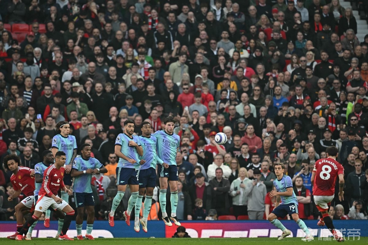 阿森纳队以一场胜利结束比赛 阿森纳队以一场胜利结束比赛