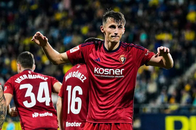 加的斯客场击败奥萨苏纳,大胜取胜 加的斯客场击败奥萨苏纳,大胜取胜