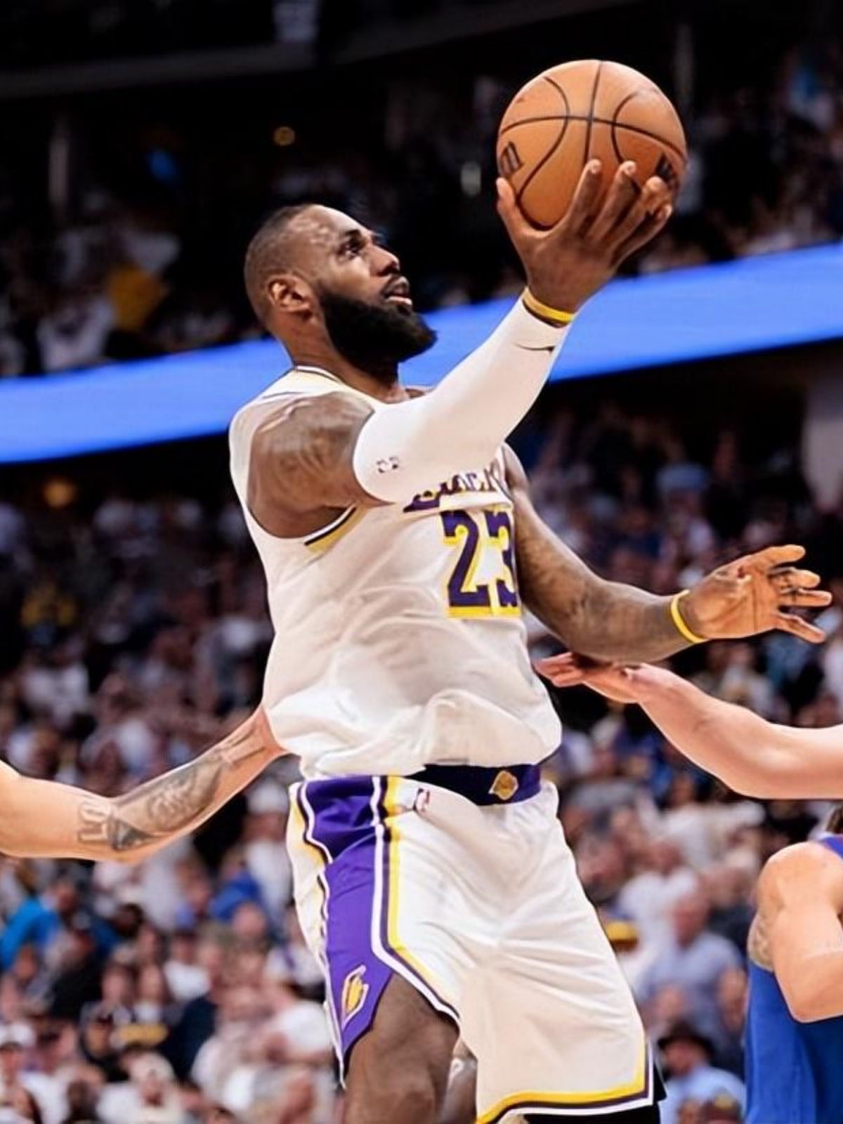 马来西亚球队接连失利,小组赛前景黯淡 马来西亚球队接连失利,小组赛前景黯淡