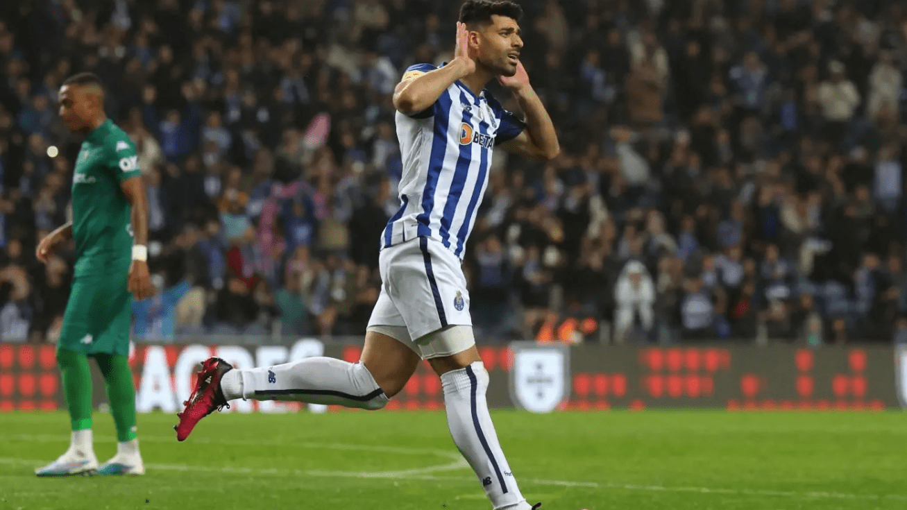 波尔图淘汰AC米兰,创下神话 波尔图淘汰AC米兰,创下神话