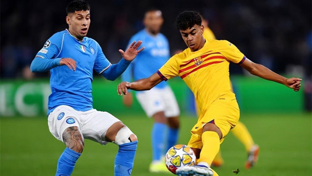 那不勒斯门将神勇扑出点球,帮助球队守住胜利 那不勒斯门将神勇扑出点球,帮助球队守住胜利