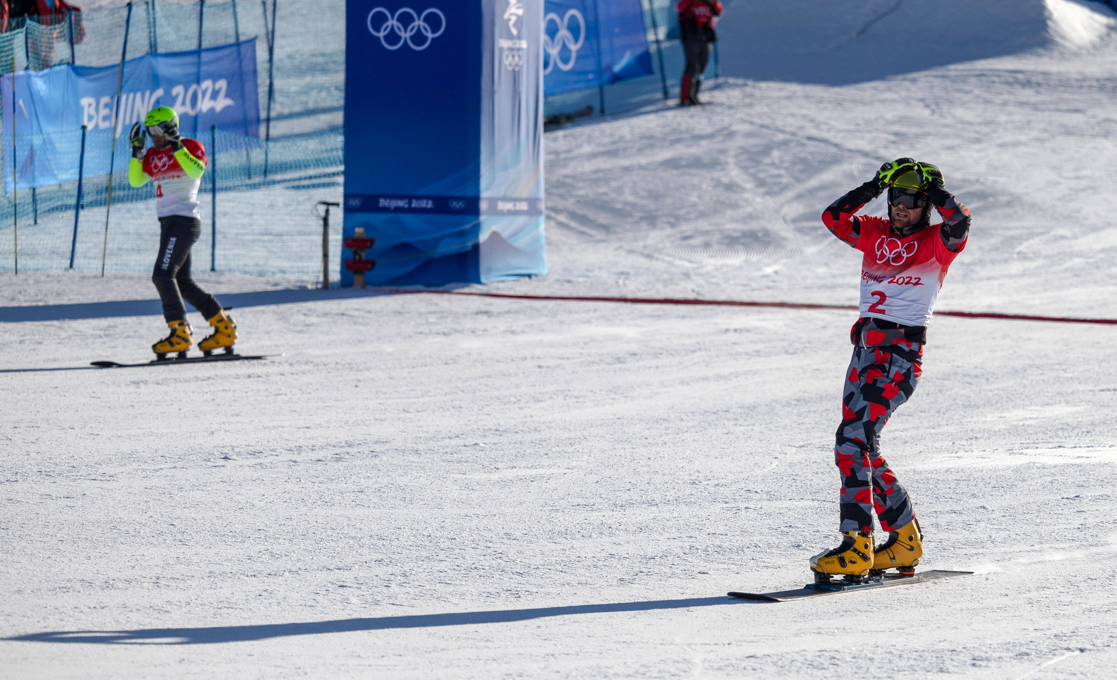 奥地利代表团在滑雪比赛中脱颖而出 奥地利代表团在滑雪比赛中脱颖而出