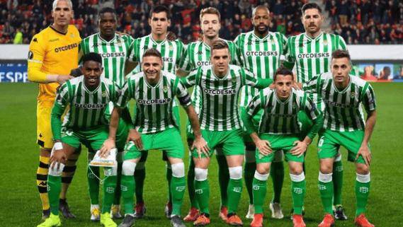 多特蒙德主场大胜,强势登顶 多特蒙德主场大胜,强势登顶